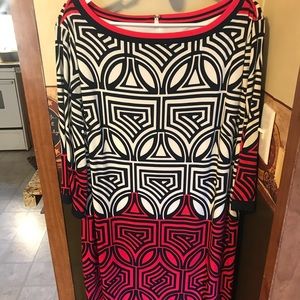 Beautiful C.J. Banks Dress size 18- Perfect Easter